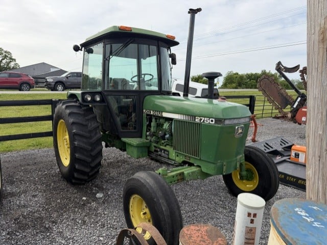 John Deere 4010 row crop tractor